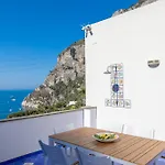 Lilium Luxury Apartament *
